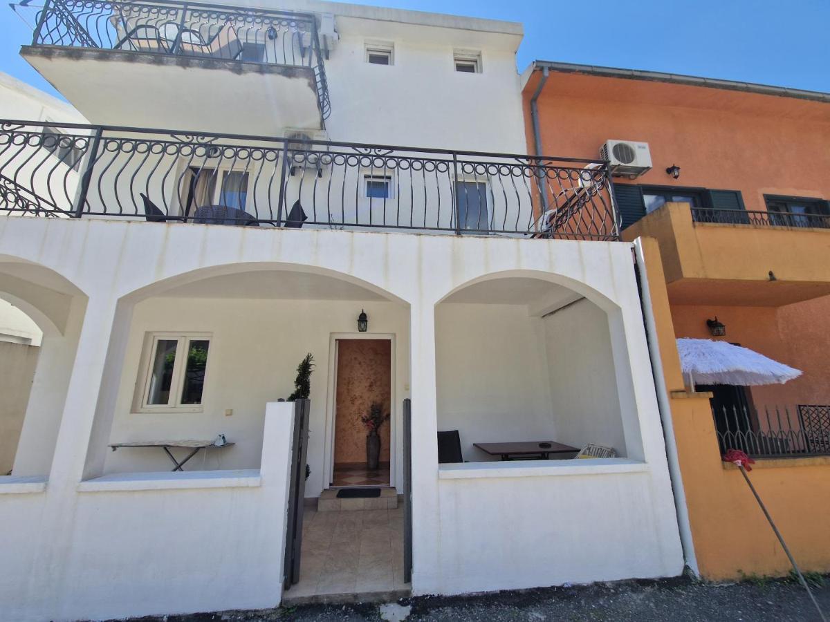 Guest House Damjana Budva Ngoại thất bức ảnh