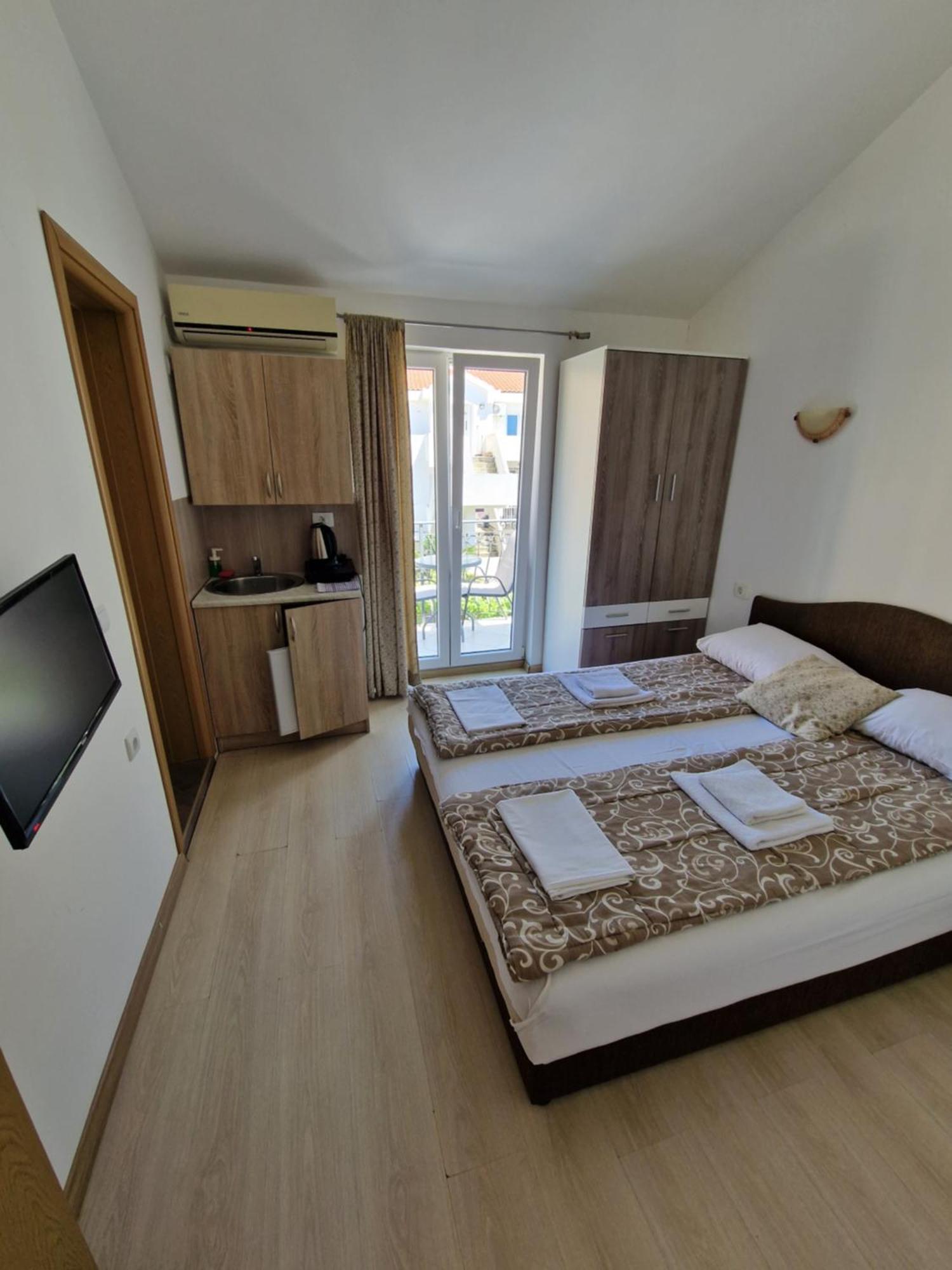 Guest House Damjana Budva Ngoại thất bức ảnh