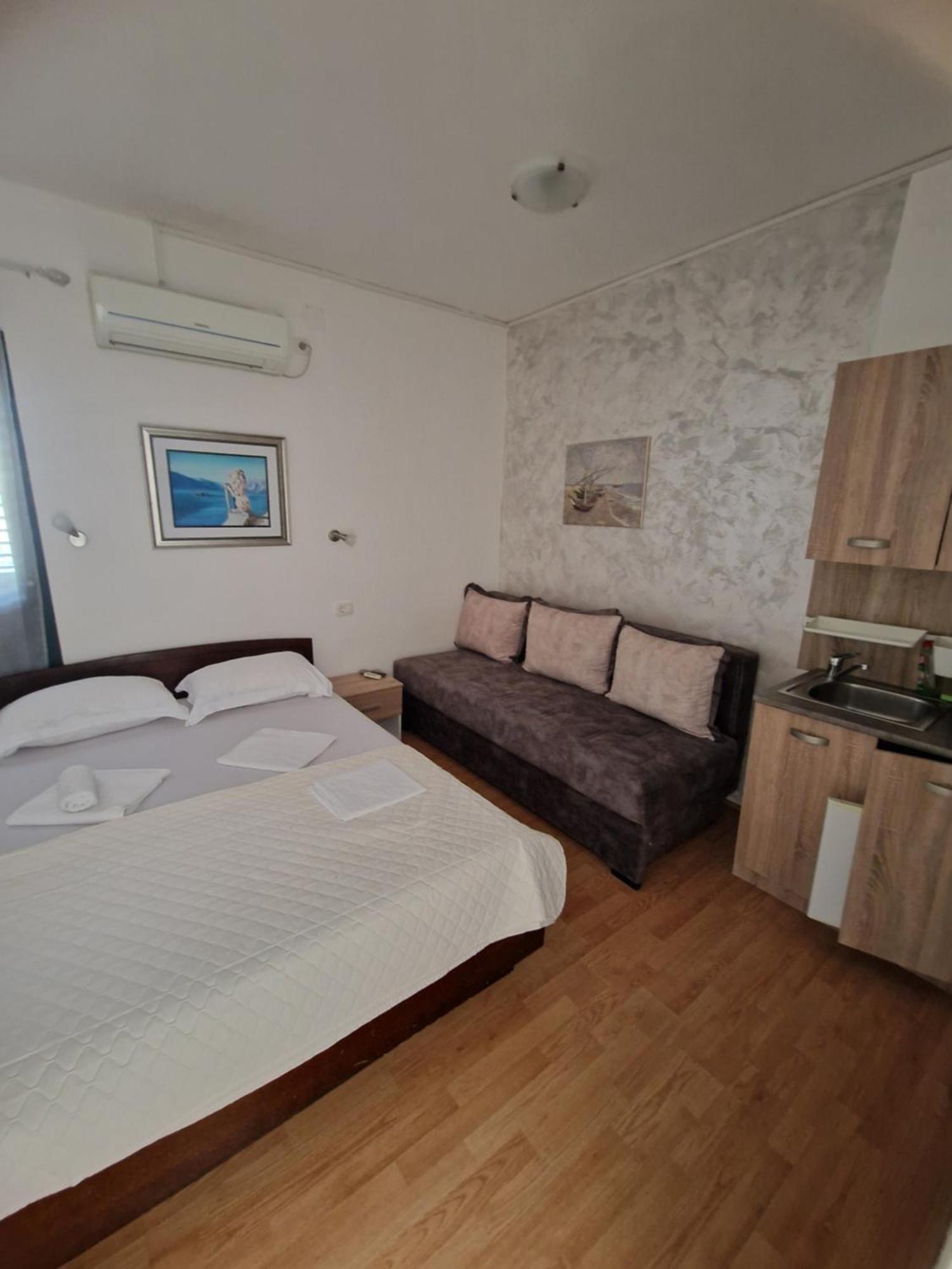 Guest House Damjana Budva Ngoại thất bức ảnh