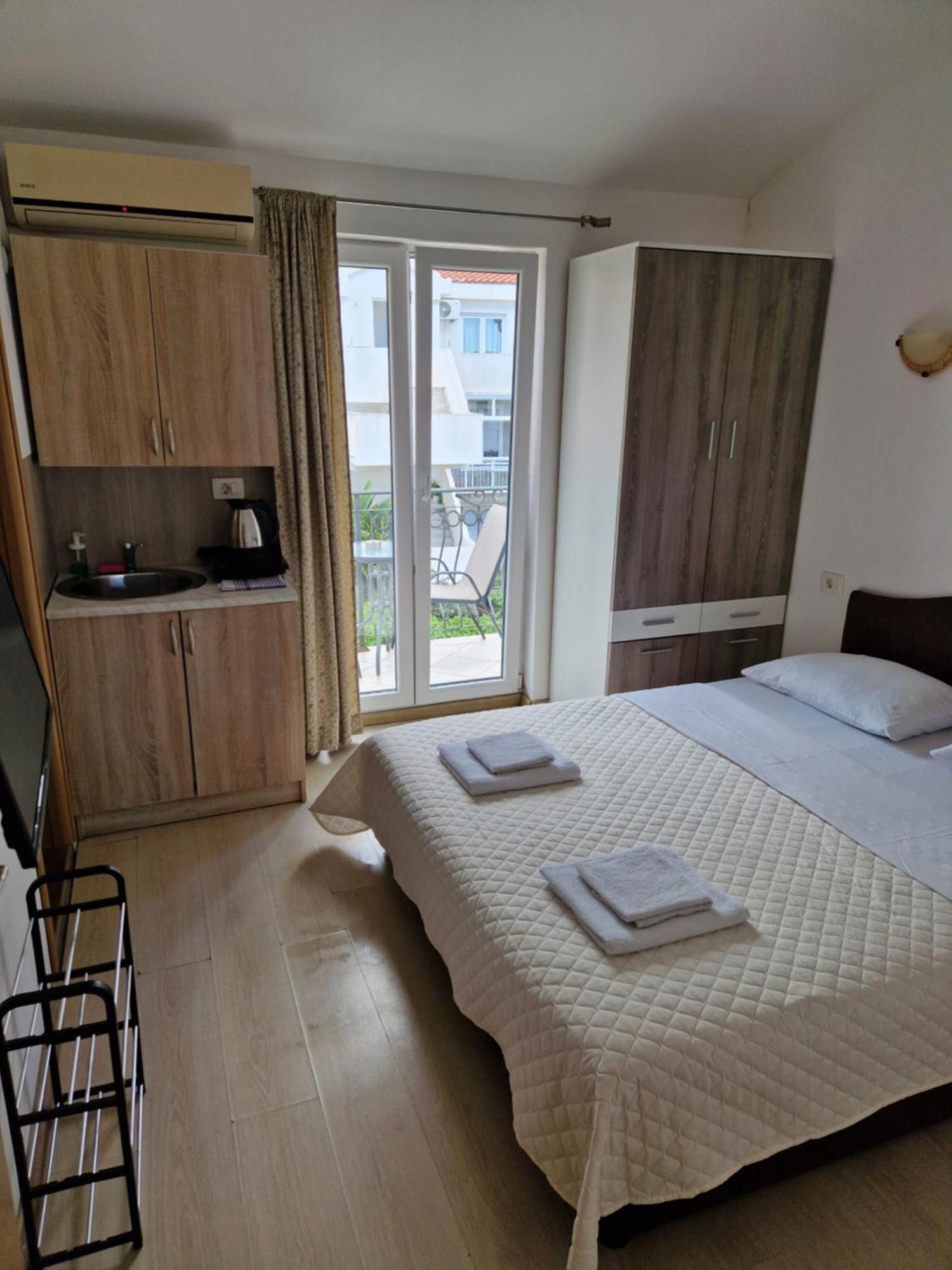 Guest House Damjana Budva Ngoại thất bức ảnh