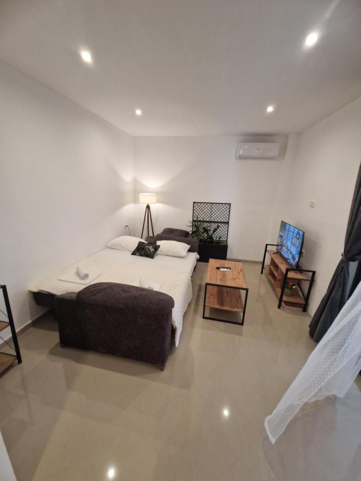Guest House Damjana Budva Phòng bức ảnh