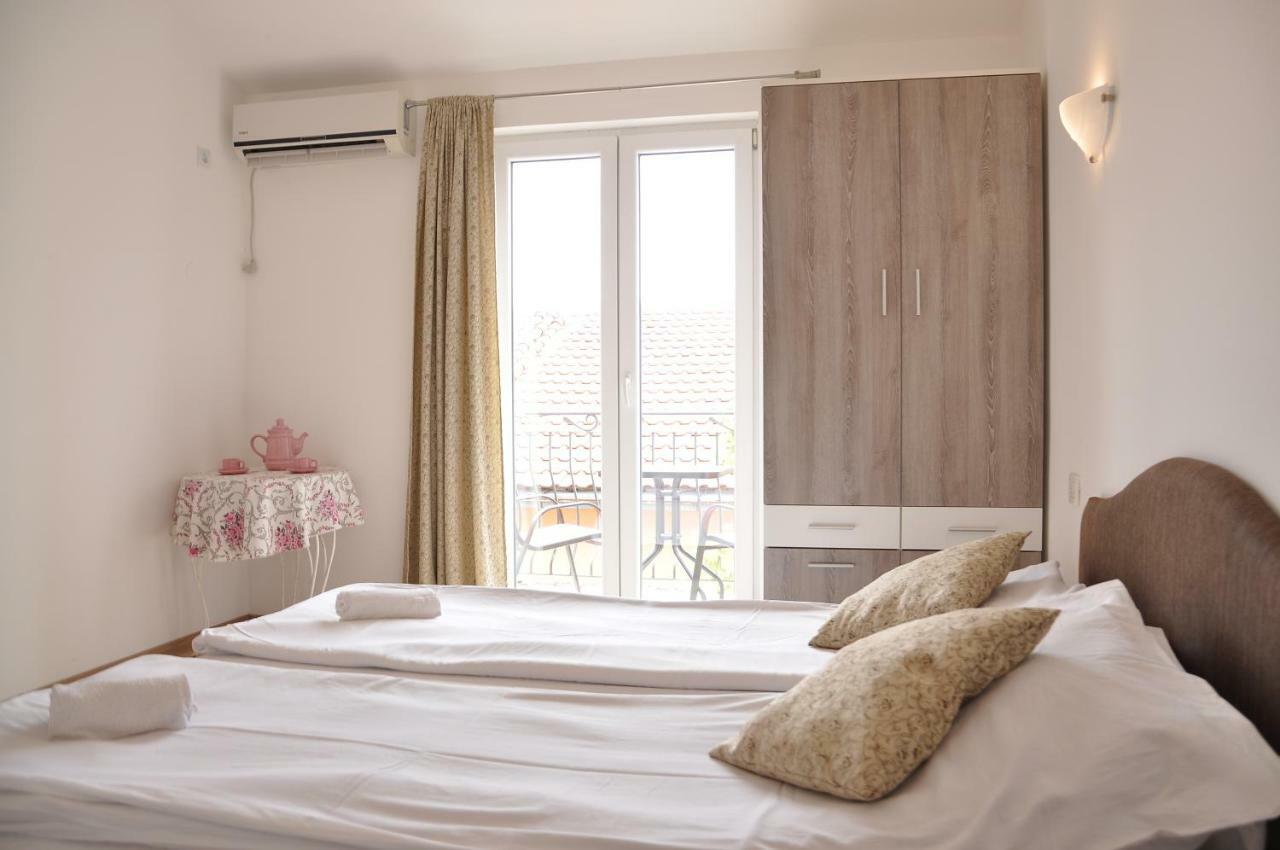 Guest House Damjana Budva Ngoại thất bức ảnh